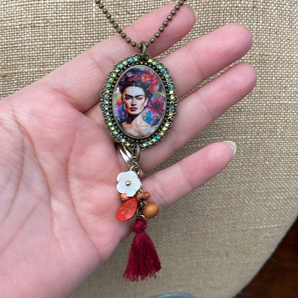 Freida Resin Cabochon handmade pendant with ball chain 22” - Picture 4 of 9